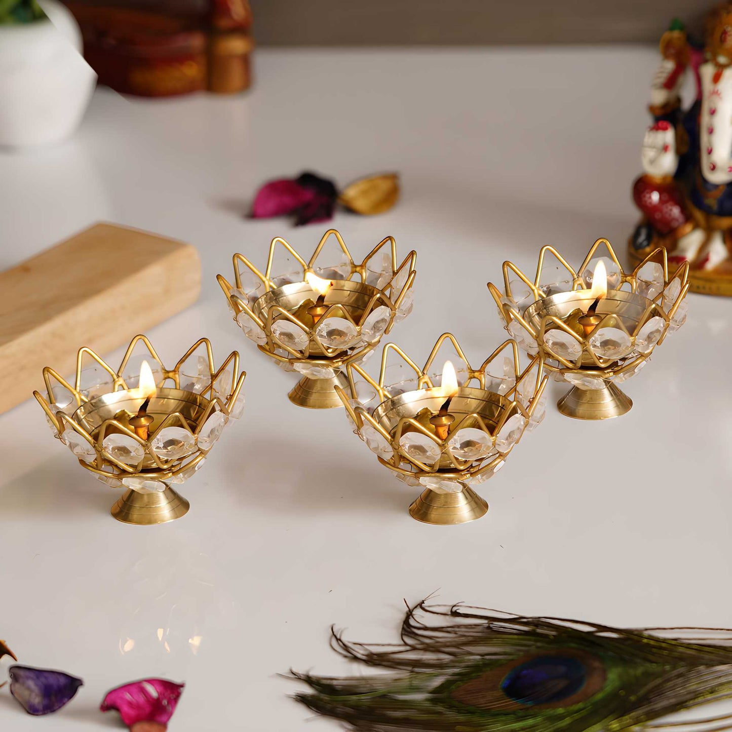 eCraftIndia Set of 4 Lotus Glow Tea Light Set