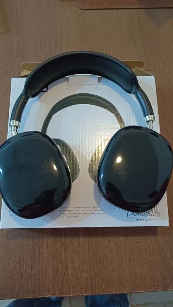 Wireless Bluetooth Headphones